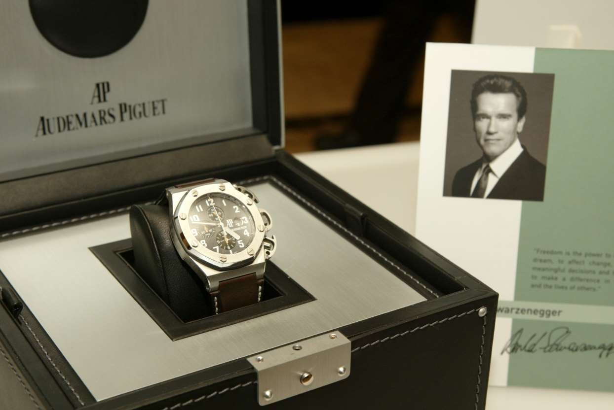 十大冷门奢侈手表,穷玩车富手表完整版