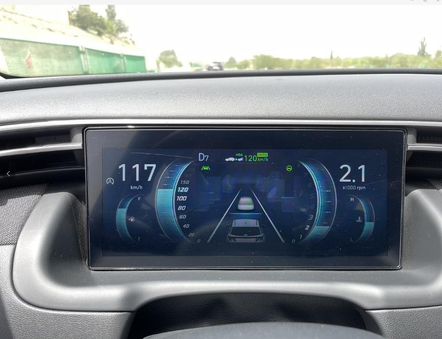 试驾第五代途胜l混动版,第五代途胜l的干式双离合怎么样