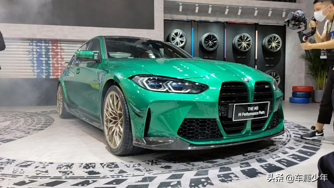 最新款宝马4驱m3,中置四出排气宝马