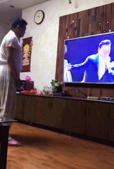 可爱搞笑图片可直接保存,搞笑图片现在的年轻妹纸真会玩啊