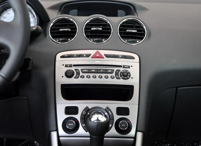 性价比最好的10万左右的车轿车,性价比高的车10万以内耐开