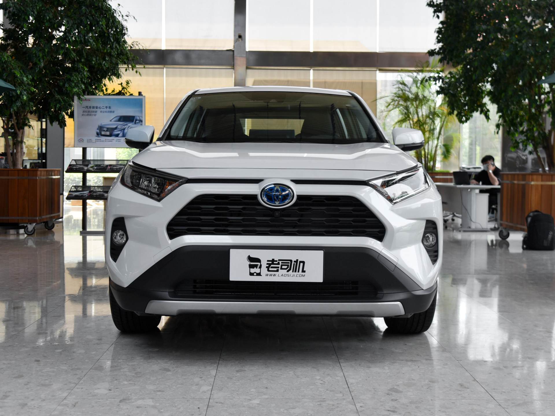 2.5l油耗10个油算不算高,2.5l油耗多少属于正常范围