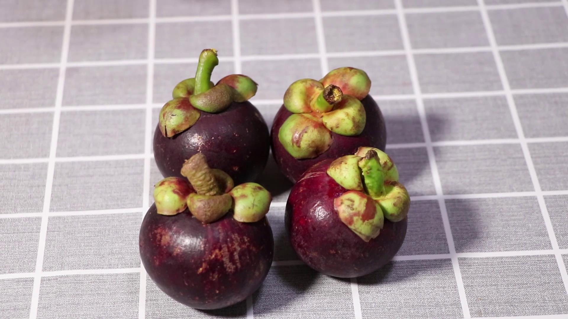 挑选山竹小技巧新鲜又饱满,山竹的正确吃法怎么挑选山竹