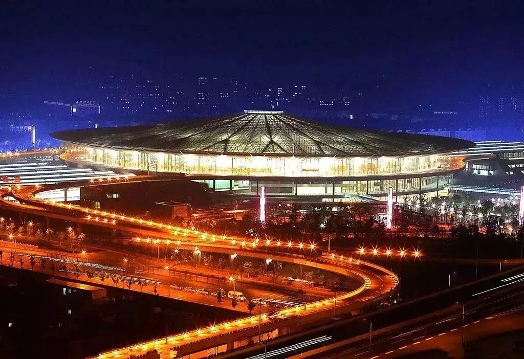 上海地铁14号线有哪些好玩地方,上海地铁三号线有什么好玩的地方