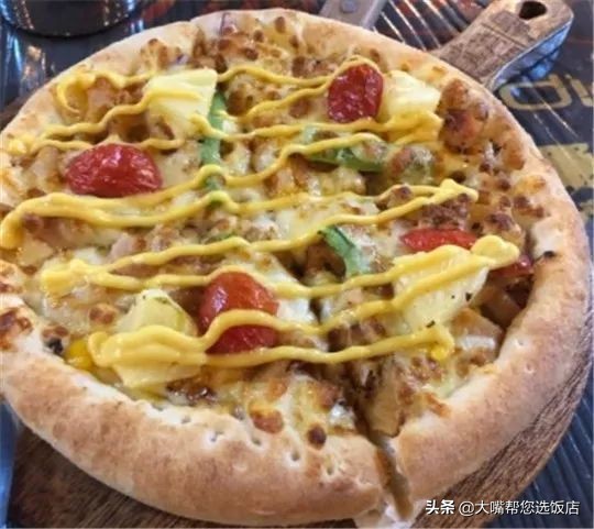 #吃遍大连#披萨的诱惑!一个蕴藏着芝士力量的神物