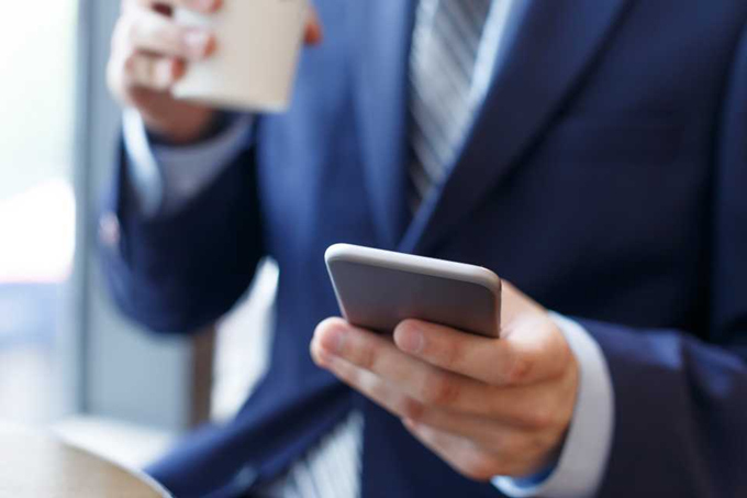 出国旅游都不发朋友圈,出国怎么拒绝帮人带东西