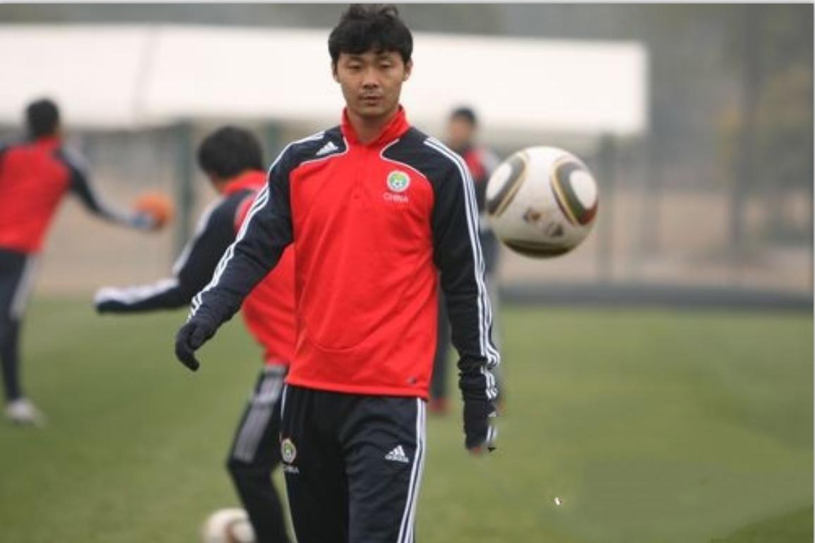 足球教练心酸经历,前国脚现状