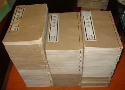 清朝乾隆皇帝到底有多无能,乾隆最大的成就是什么