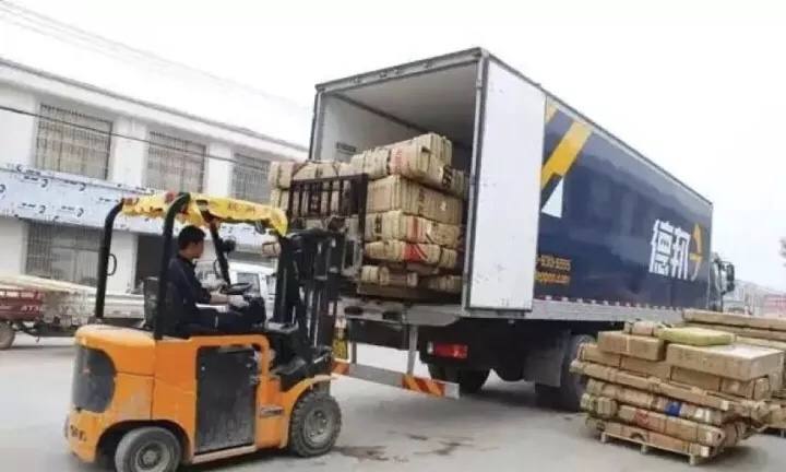 马云农村电商,马云带动农民创业小视频