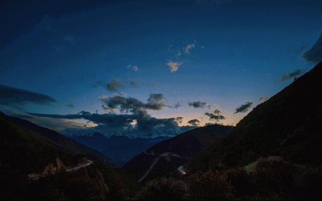 昆明徒步藏在郊区的童话山,昆明适合登山徒步的景点有哪些
