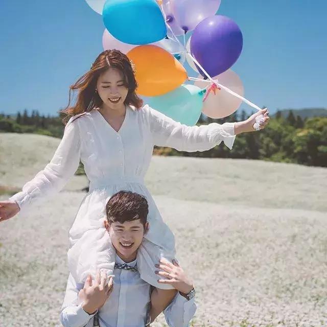 婚纱照就该这样拍才有大片的感觉,婚纱照小众风格这样拍也好看