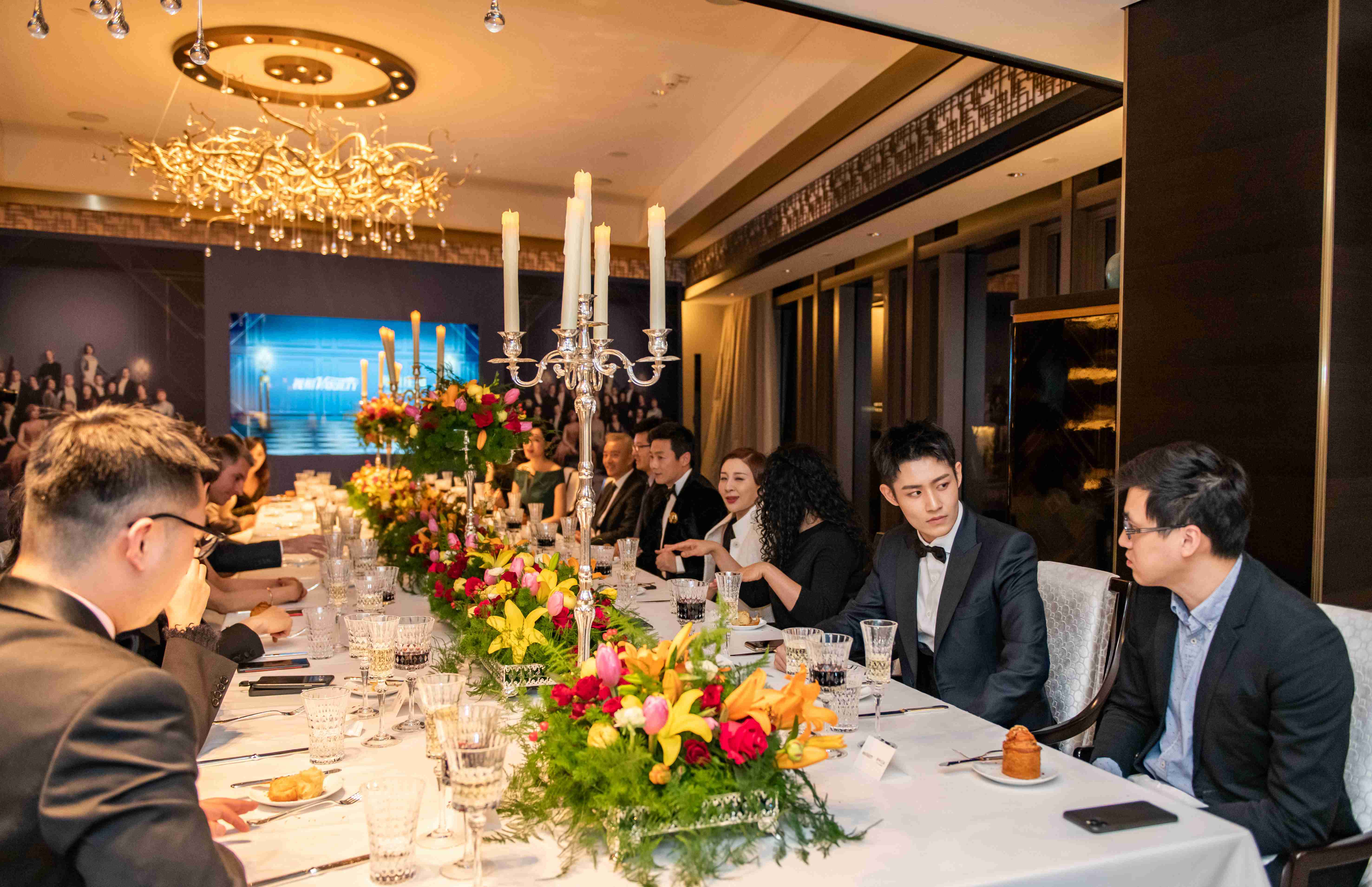 唐顿庄园第3部大电影,电影唐顿庄园让人是高级的睿智