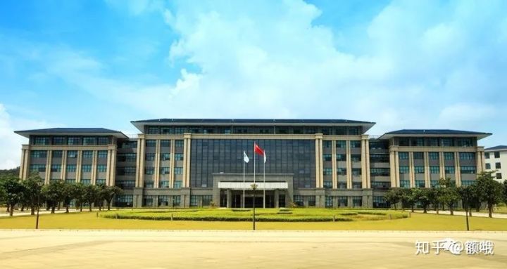 2020年专插本院校介绍——东莞理工学院城市学院，专业达23个