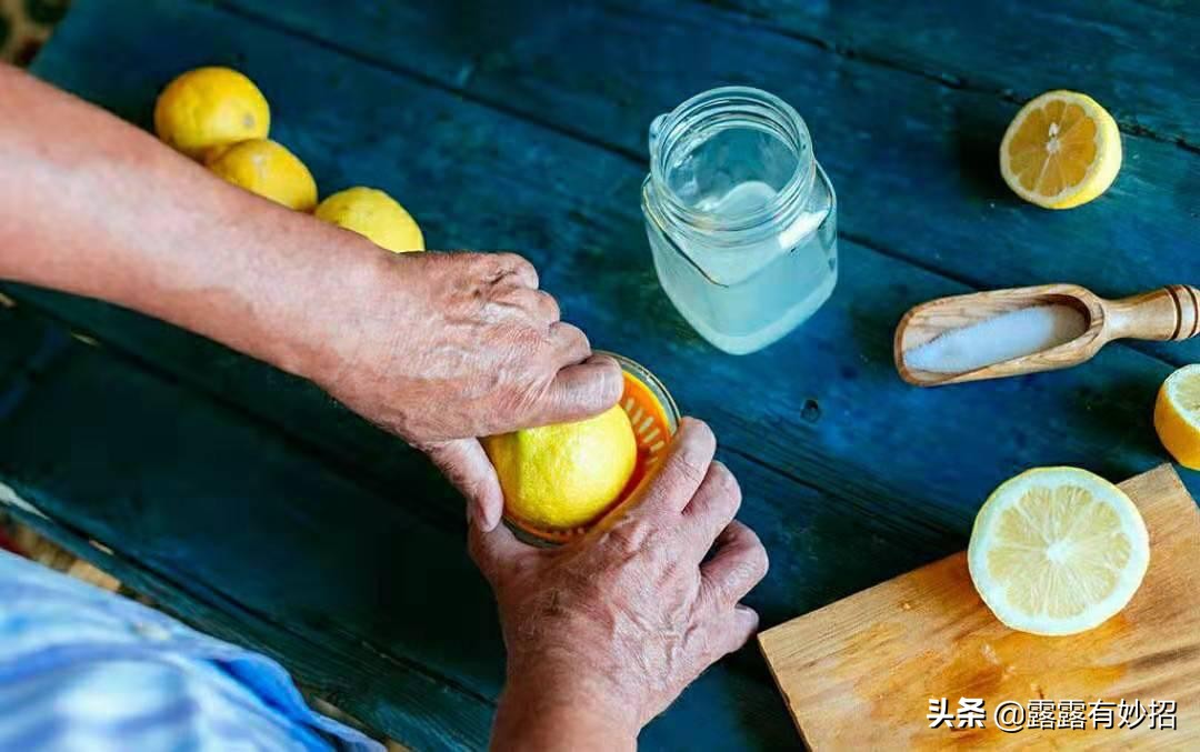 抽烟屋里全是烟味，学会这个方法，不用开窗，彻底去除，不烦恼