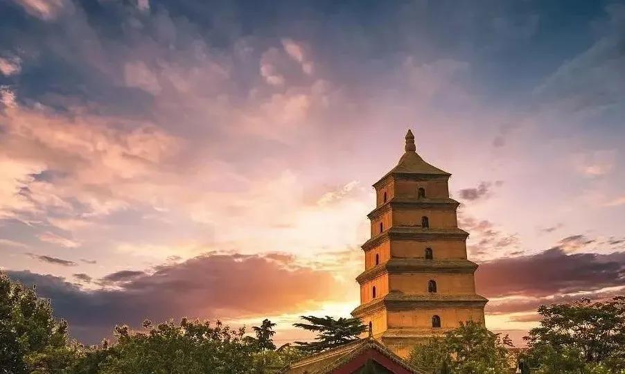 浼楄鏃呮父,浼楄鍩庡競椋庢櫙