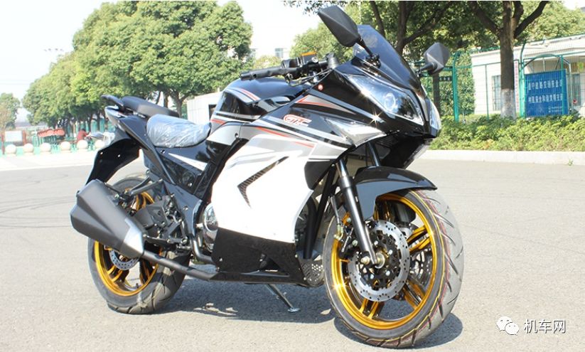 论一个骑士的自我修养,从痴狂到清醒一位骑士的自我修炼