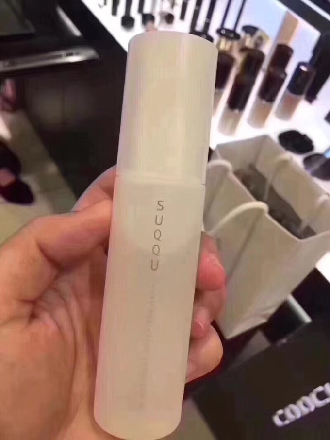 日本的彩妆品牌哪个气垫最好,日本最好用的十大粉底