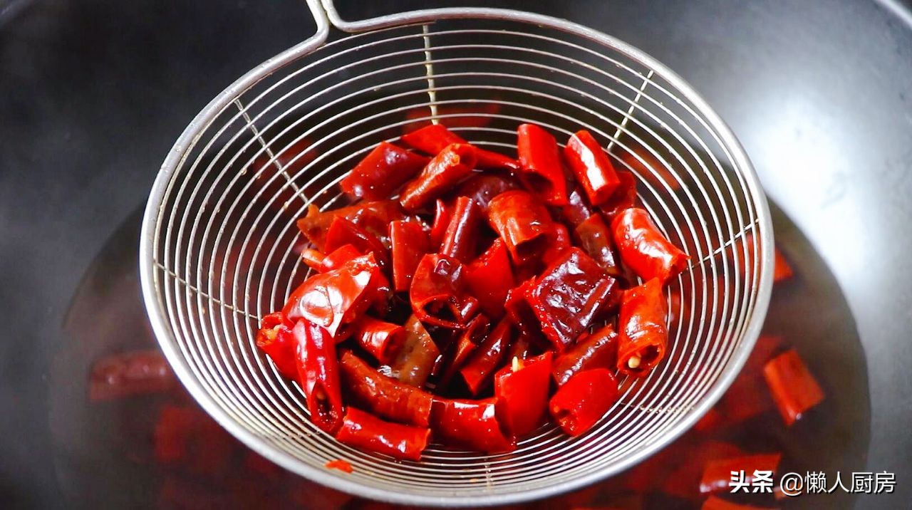 辣椒酱做法小红辣椒,红辣椒酱做法不用油