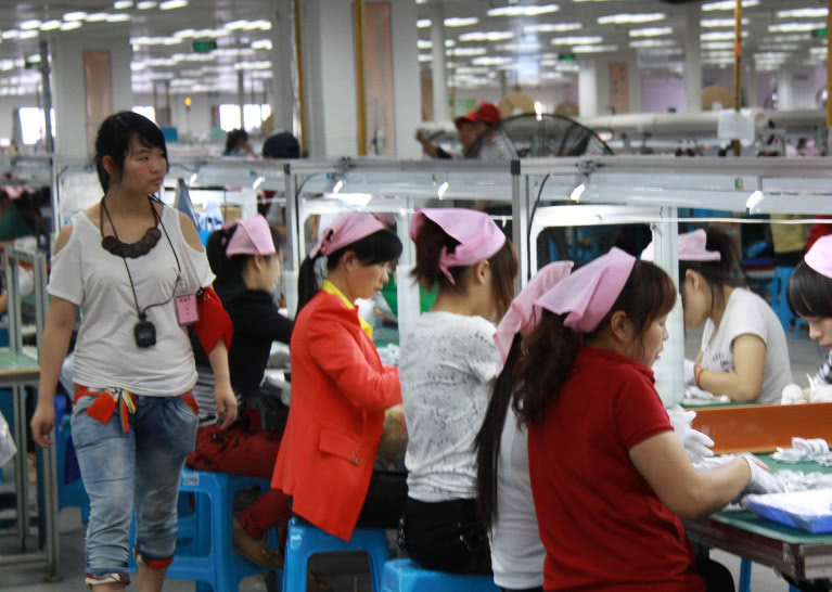 富士康普工好干吗,35岁还在工厂做普工失败吗