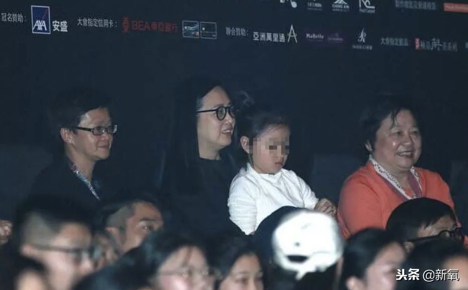 刘德华演唱会失声痛哭完整版后续,刘德华2018演唱会哭片段