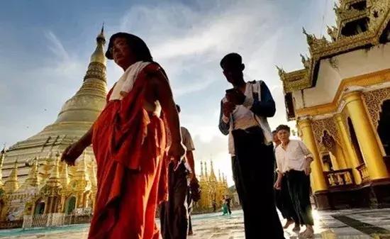 缅甸佛教圣地仰光大金塔,千年佛祖舍利视频