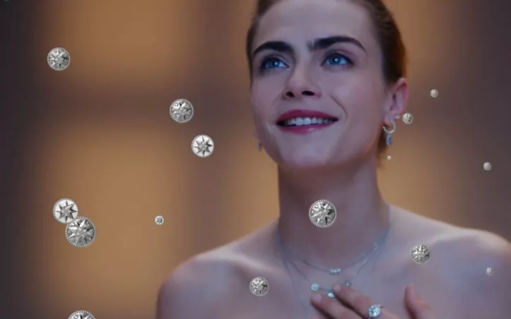 岁末圣诞元旦礼物,岁末钜惠圣诞狂欢购