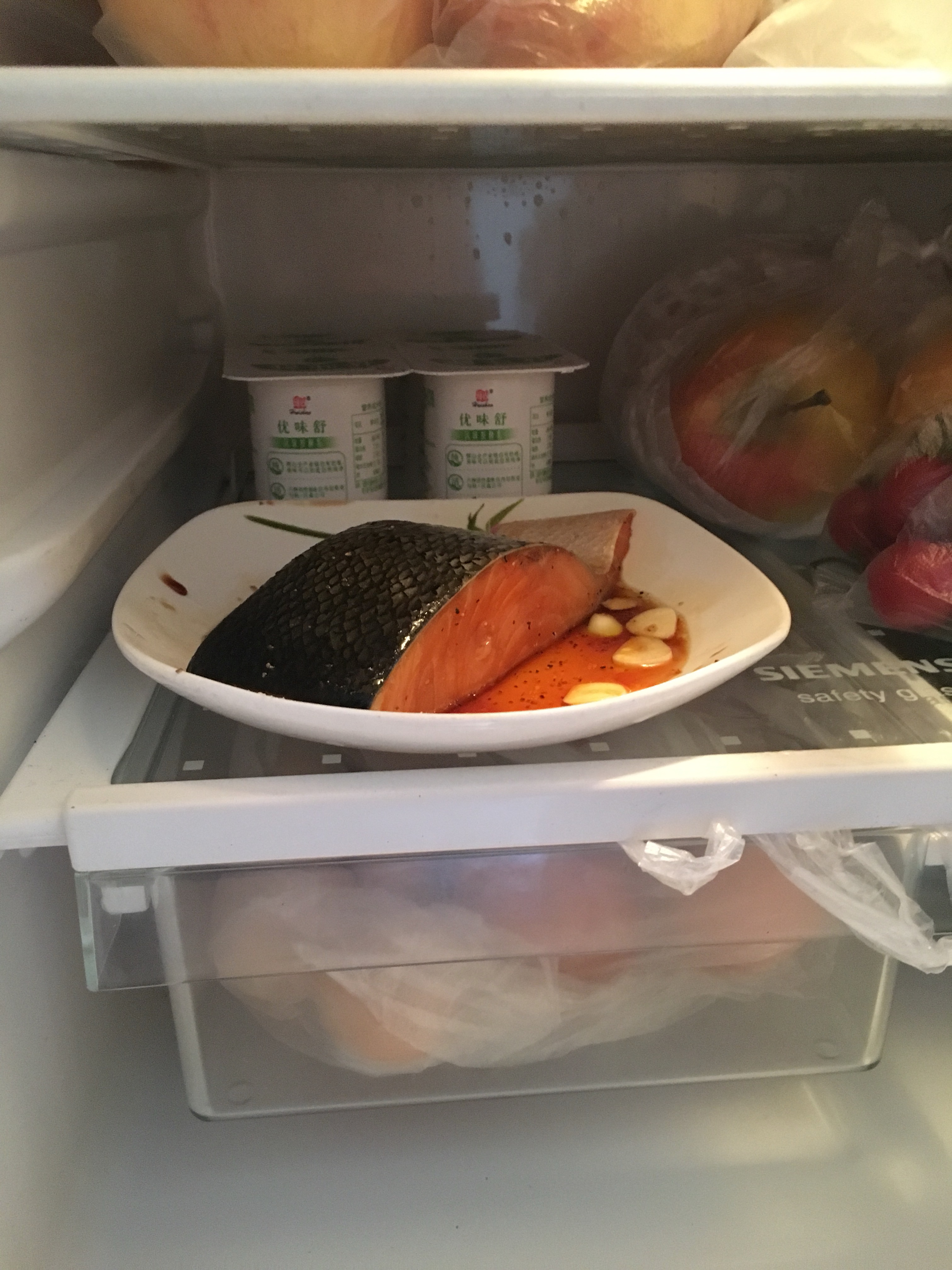 照烧汁腌制三文鱼,灼烧三文鱼配照烧汁