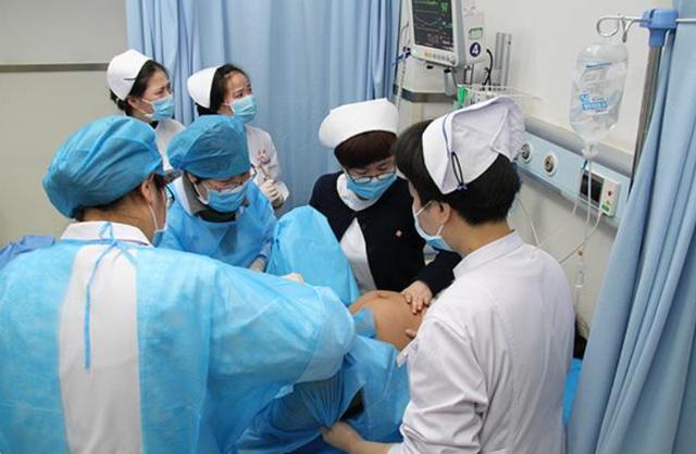 为什么生娃会冷,为什么剖腹产娃生下来超级冷