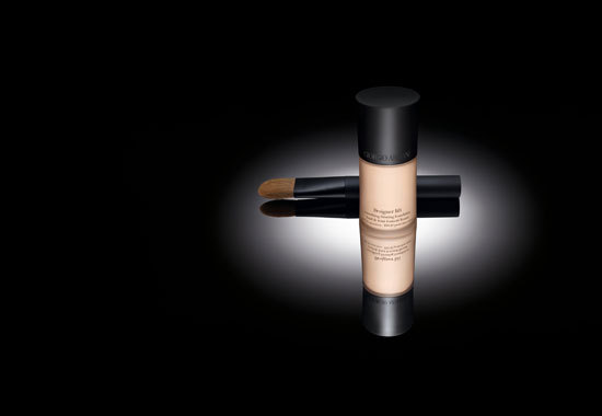 mac粉底液和阿玛尼权力粉底液,阿玛尼权力粉底液好用吗