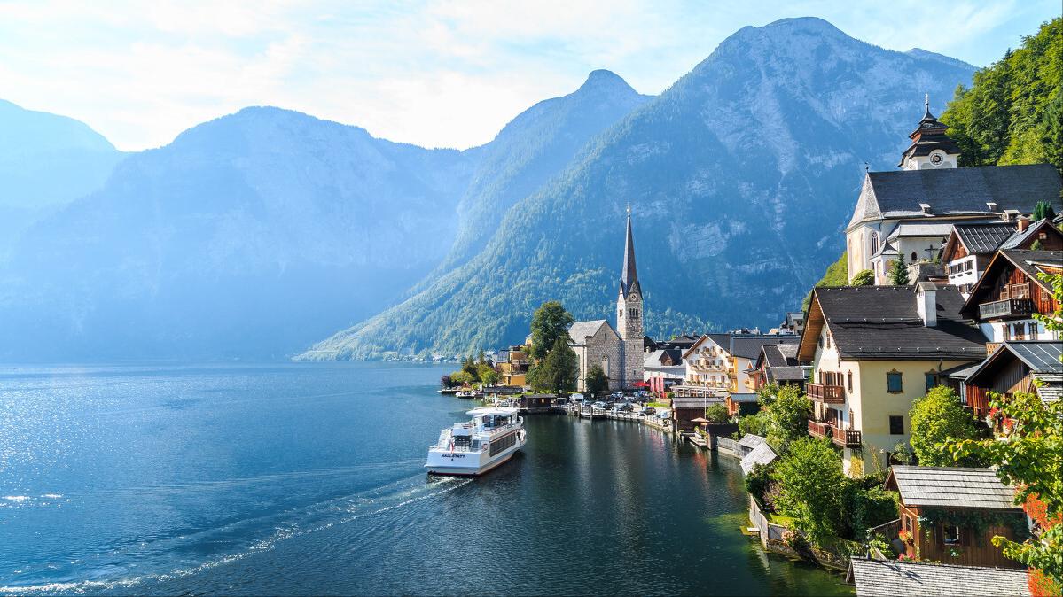 兼职代购的堂姐：当教学成为了副业，是什么把老师逼成了这样？