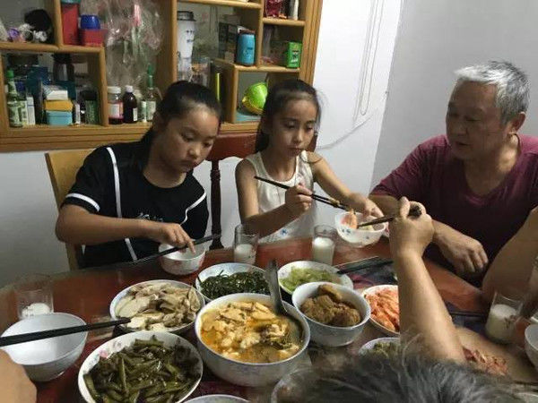 涓冨ぇ濮戝叓澶уЖ鎵炬垜涔版埧,涓冨ぇ濮戝叓澶уЖ浣忓湪瀹堕噷