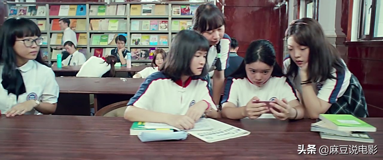 闪光少女与二次元擦出的火花 (闪光少女中西结合二次元)