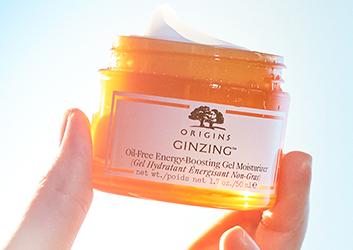 秋天皮肤特别干用什么面霜,秋季皮肤干燥用它保湿没烦恼