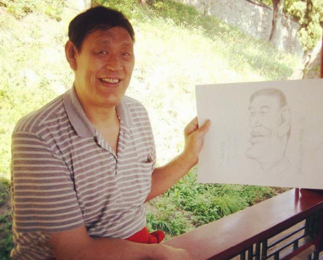 穆铁柱葬礼现场,穆铁柱八一