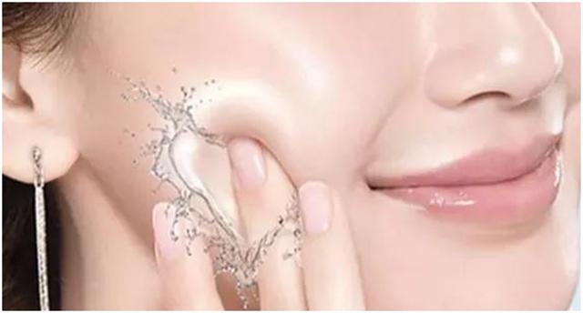 皮肤粗糙毛孔粗大自愈,毛孔粗大毛孔里都是白的