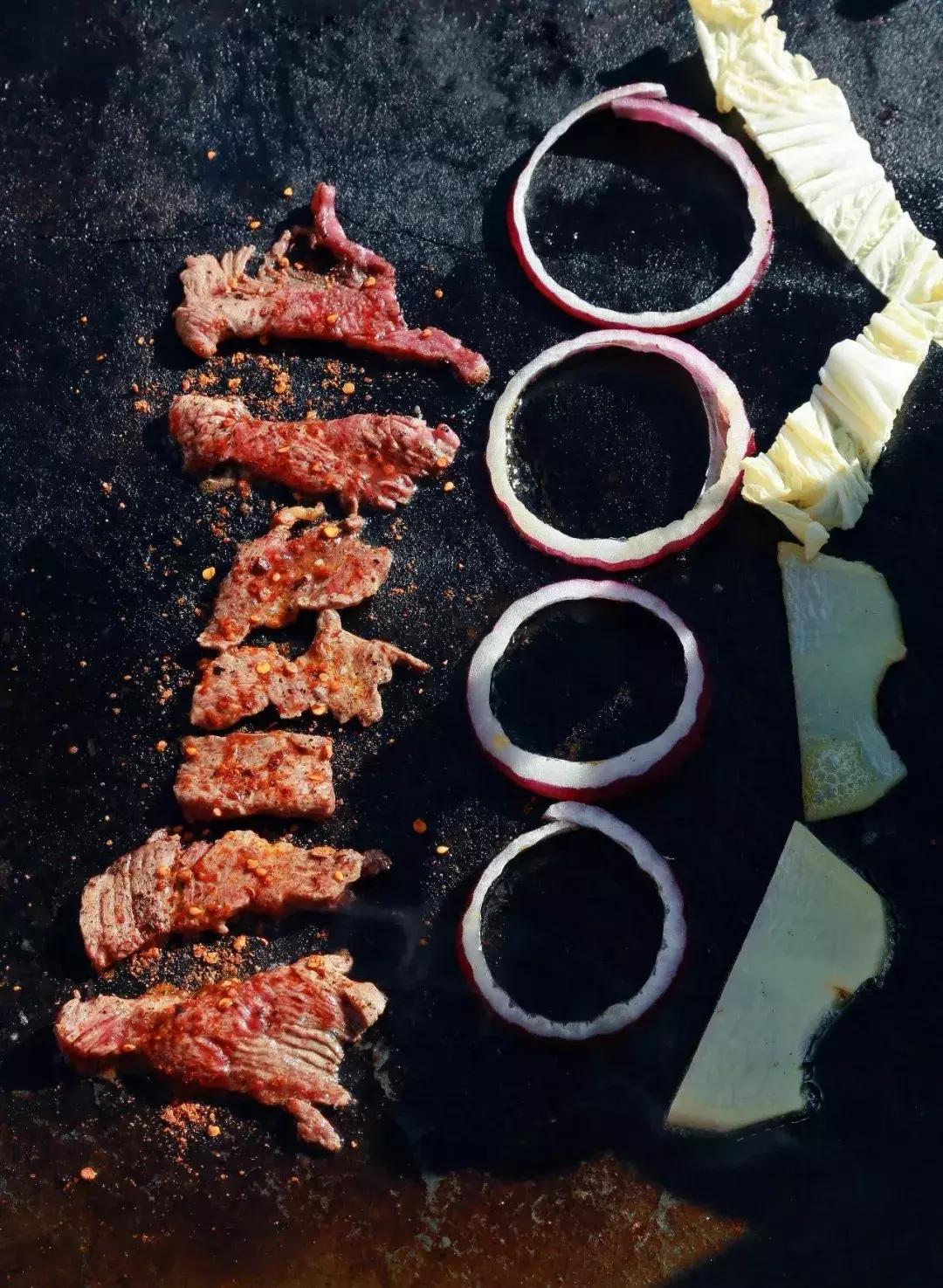 阿坝州又一处绝对秘境,雪山红石全部免费看,成都出发可耍2天!