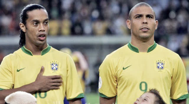 巴西历史20大巨星出炉，内马尔进前十，卡卡落选，前三无悬念！