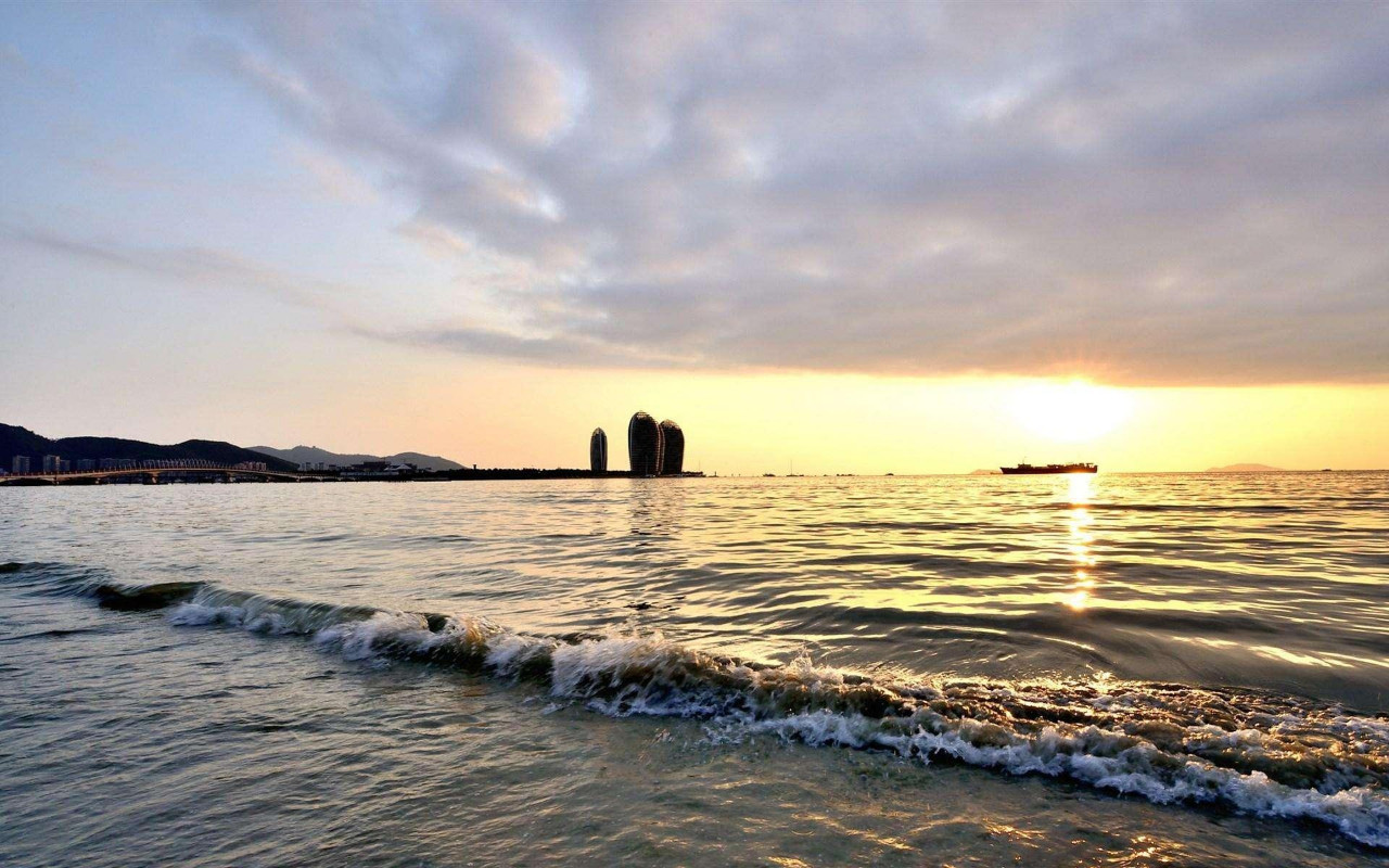 潘石屹说自己不跑,潘石屹跑啦