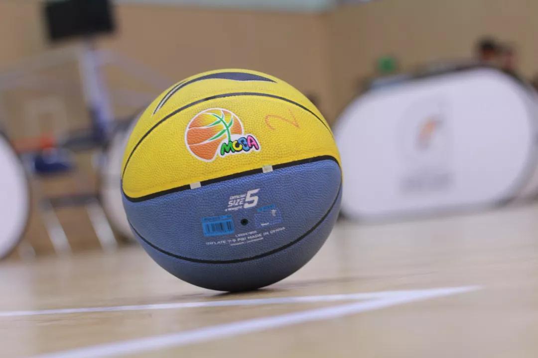 什么?小篮球都不知道,你还好意思说自己是篮球迷吗?