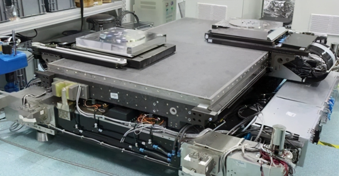 asml中国光刻机已具竞争力,asml光刻机中国技术