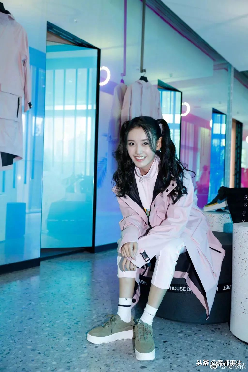 上海天安千树网红打卡点,上海打卡必去的地方排名