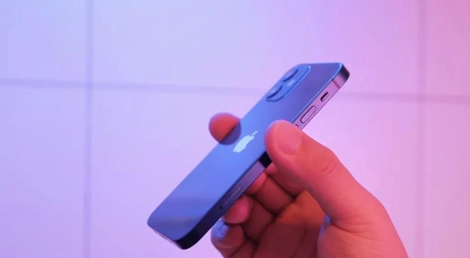 苹果8g运存能否比肩安卓16g,苹果运存8gb和安卓12g哪个好