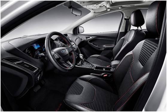 15年福特福克斯1.6自动挡动力操控,福克斯轿车最新款深度测评