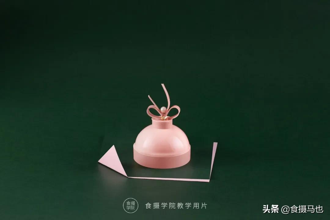 红色精神主题摄影作品后期,动静结合摄影作品怎么后期