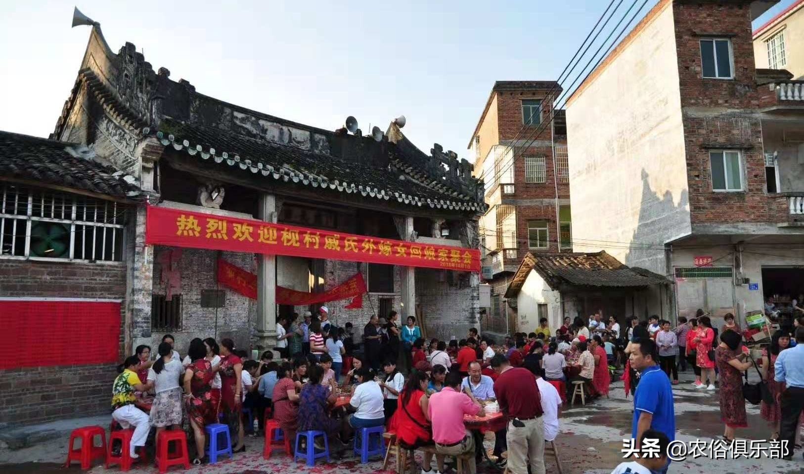 户口在娘家可以分到婆家的地吗,外嫁女在娘家分户无宅基地