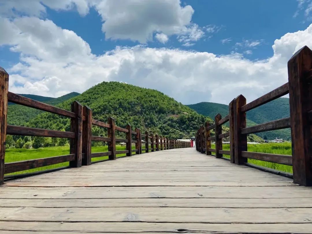 泸沽湖天空之镜怎么去,泸沽湖哪里有天空之镜