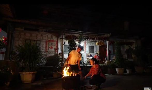 “阿盆姐”让世界迷上了云南，来认识一下这位90后云南妹子的生活