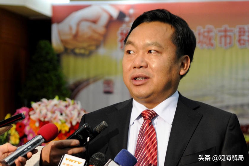 岳阳一原市长吸毒后自己报警自述从“找小姐”到发展多名情人