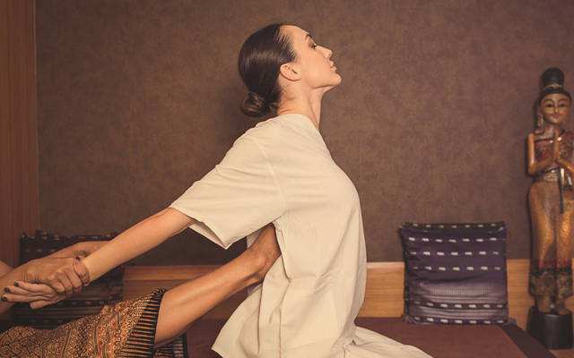 精油真的有那么大效果吗,各类精油的功效与用法