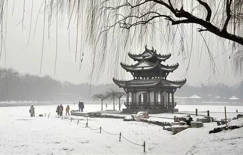 捡起曾经遗失的热爱,任何时候我们都要热爱自己的祖国